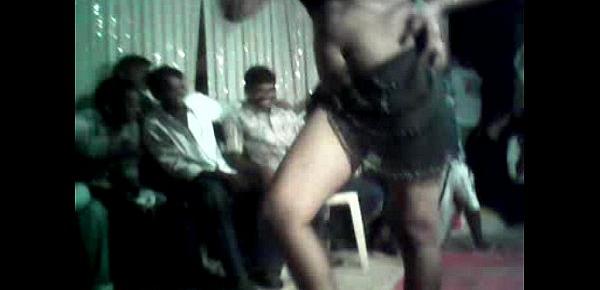  Telugu aunty sex dance in road